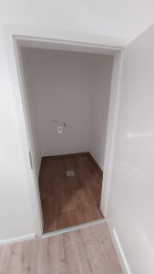 Abstellraum Waschmaschine